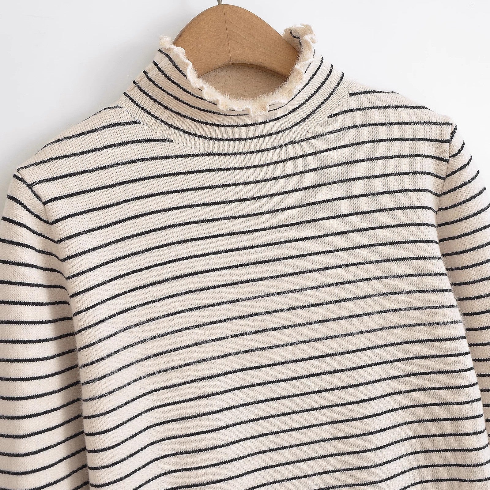 YALTEI Autumn New Women's Clothing European and American style French design fashion versatile casual style color-blocked striped sweater